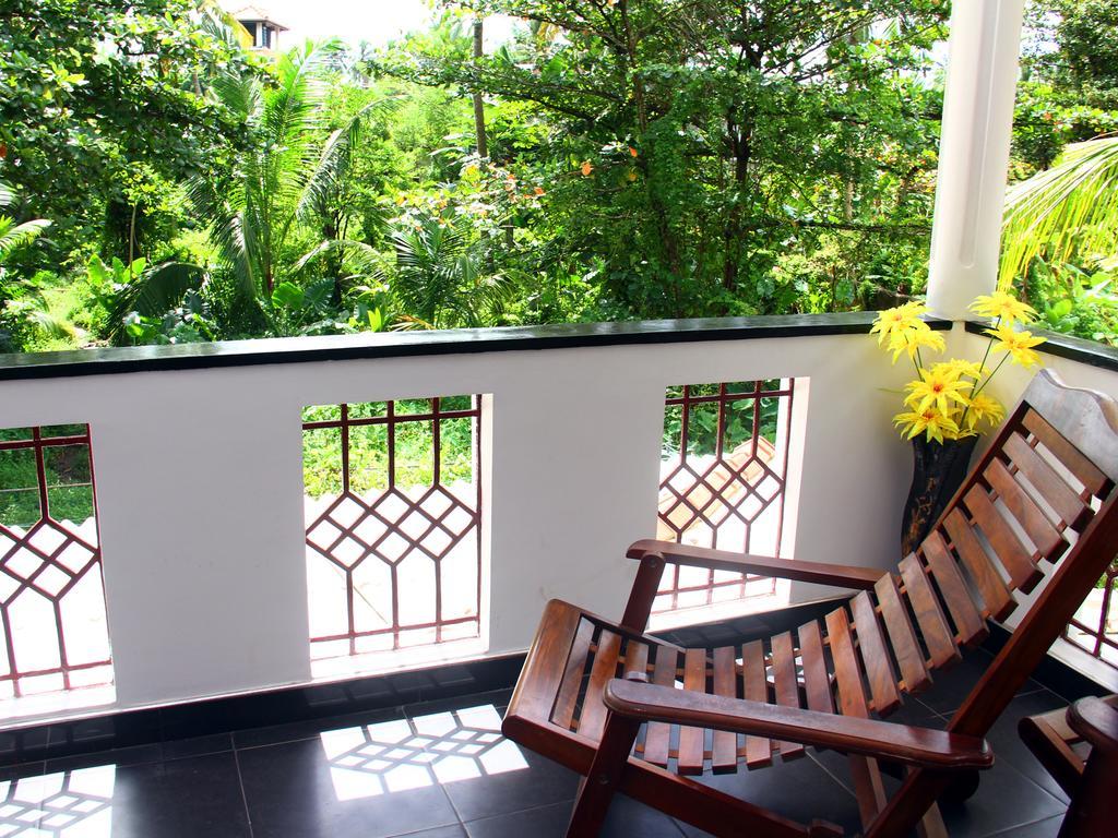 Sethun House Hotel Mirissa Kamer foto