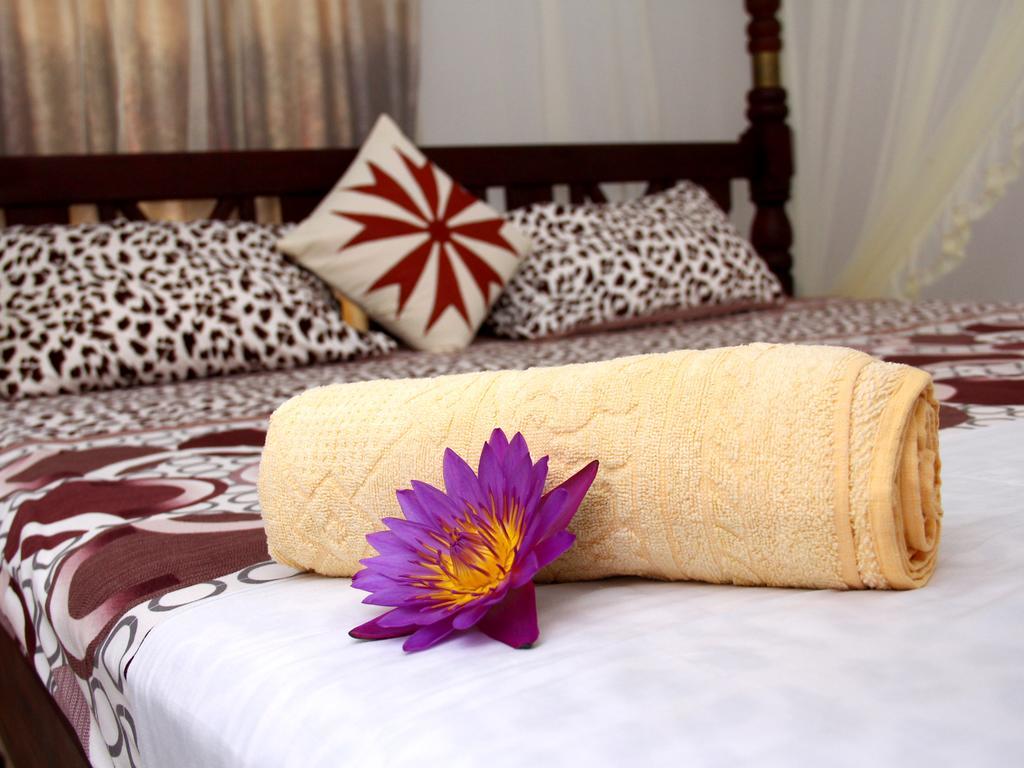Sethun House Hotel Mirissa Kamer foto